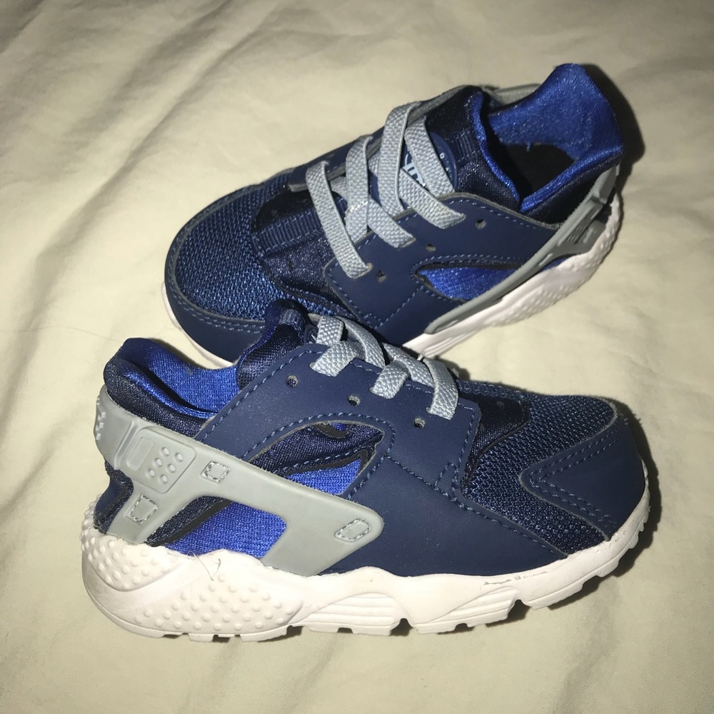 Nike Huaraches Blue/Blue size 6
